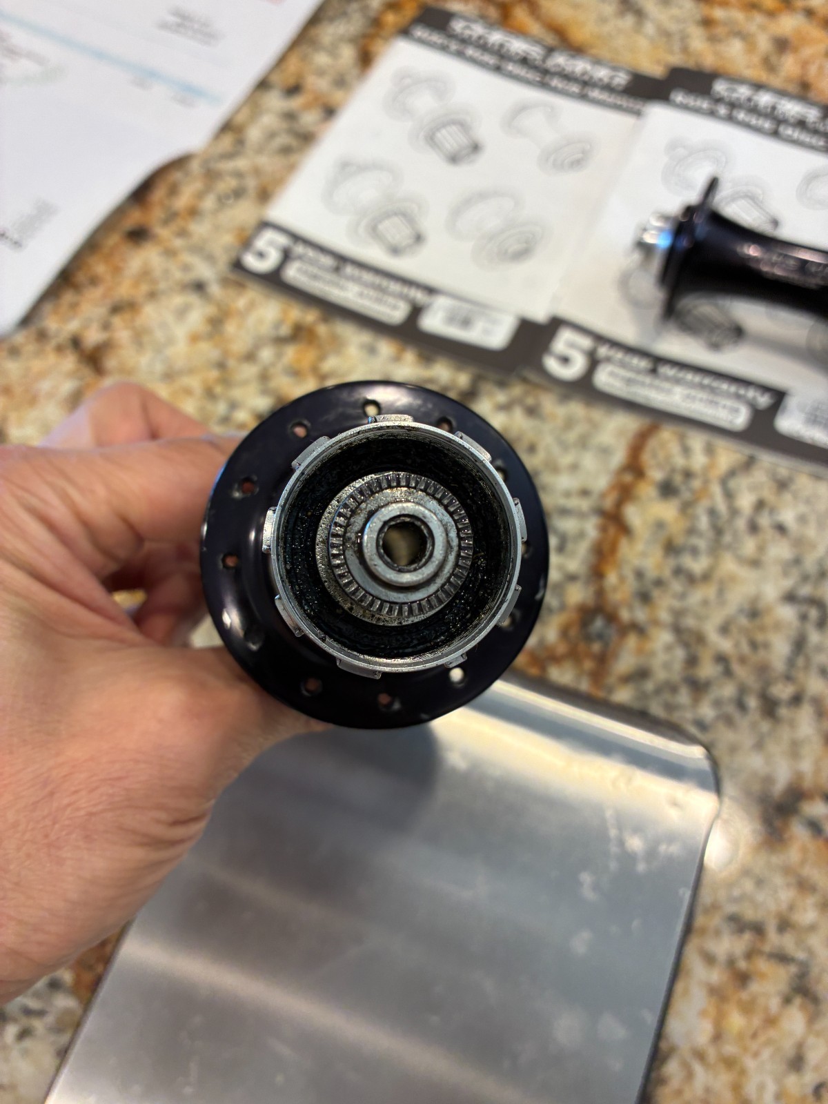 Chris King R45 Ceramic Rim Brake Hub Set – 20H / 24H – Shimano 11-Speed Black