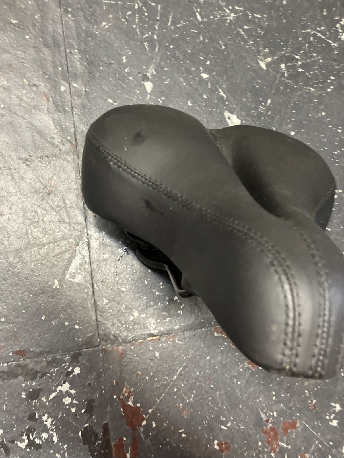 Bicycle Seat, Memory Foam, Waterproof, Universal Design B31