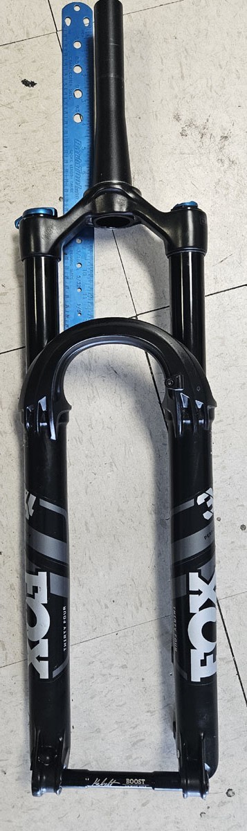 2022 FOX PERFORMANCE FORK 34 FLOAT 29 130 GRIP DAMPER 7 1/4″ Steerer 44 Rake