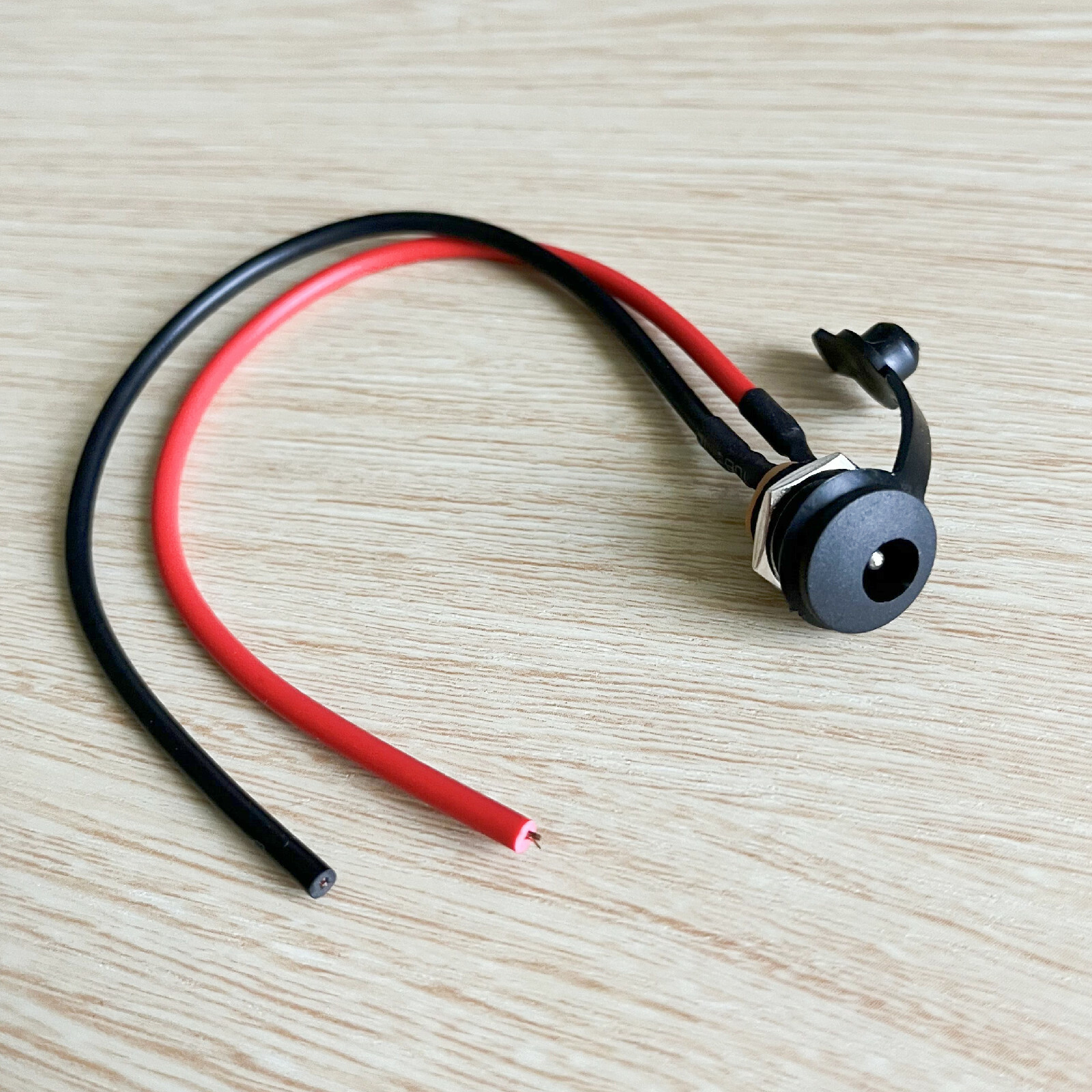 Charging wire 2.1mm DC connector female for 12/24/36/48V electric ebike battery