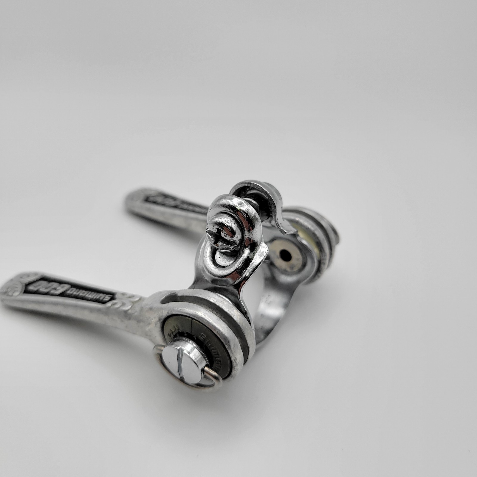 Vintage Shimano 600 Arabesque 28.6 mm Downtube Shifters Friction