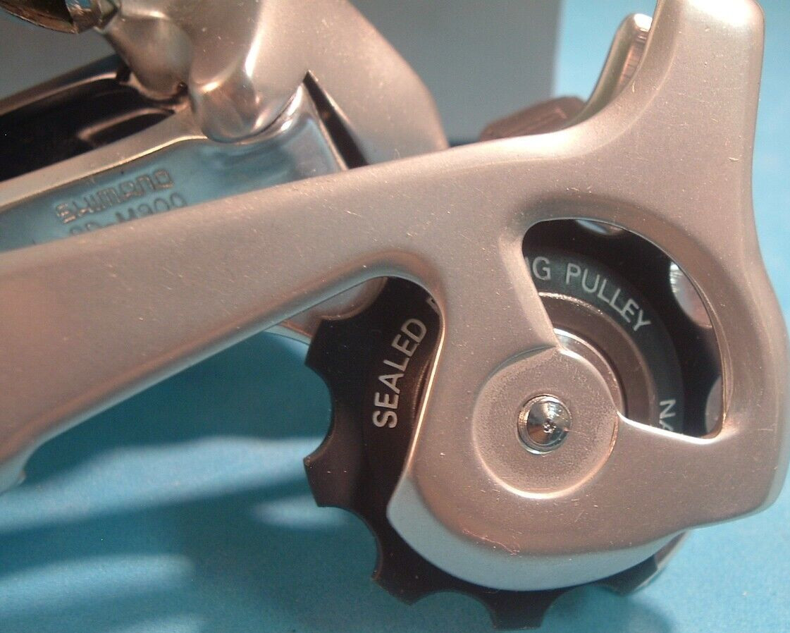 Shimano 1st XTR RD-M900 Rear MTB Derailleur -NEW/NOS 3×7/8-Spd- 32T- Rare-Mint