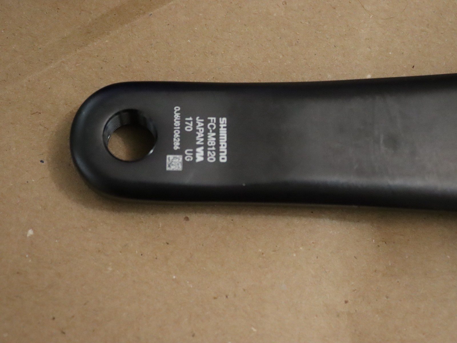 Shimano DEORE XT FC-M8100-1 Crankset with bottom bracket
