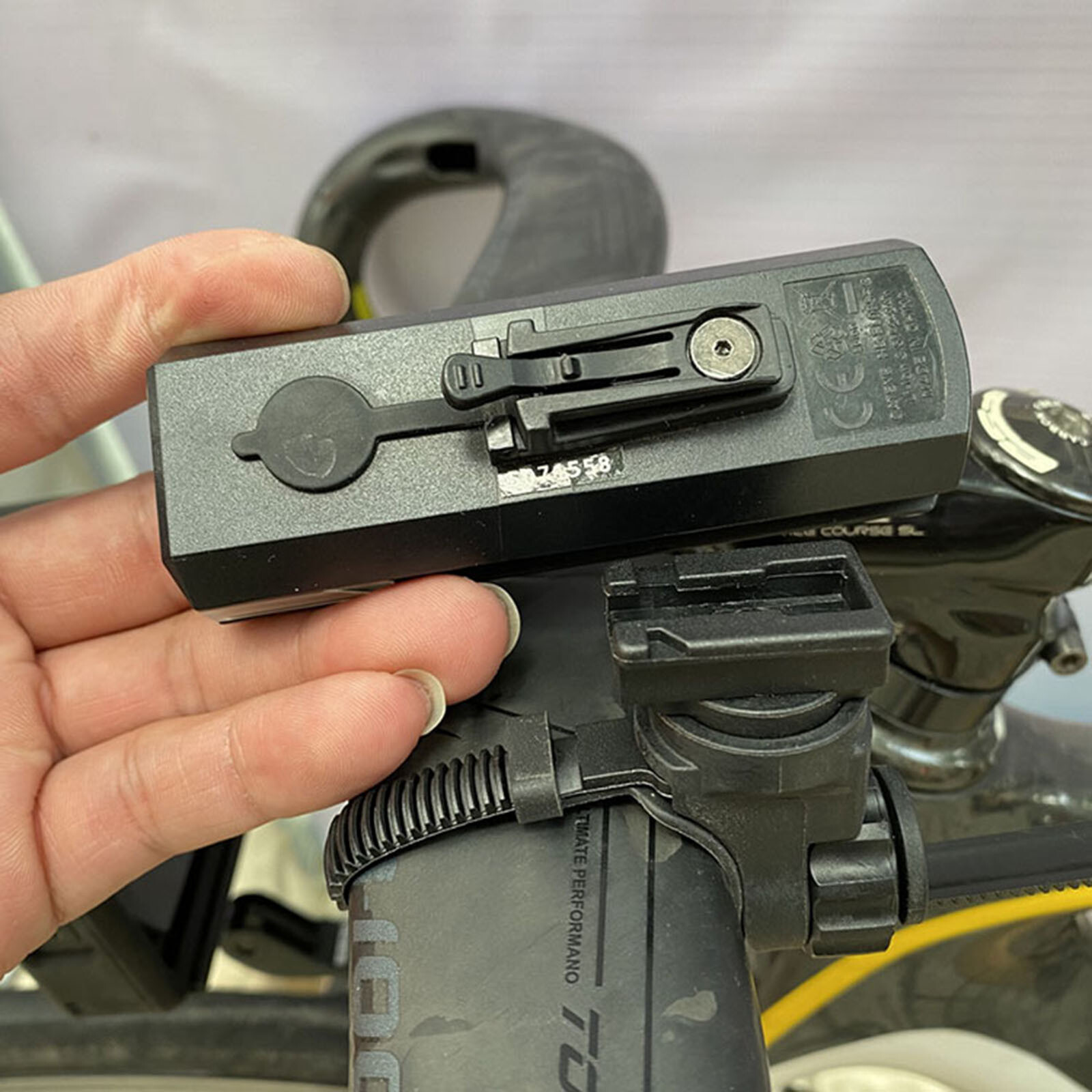 Bicycle Handlebar Headlight Mount Light Holder for CATEYE AMPP/VOLT 300-1000