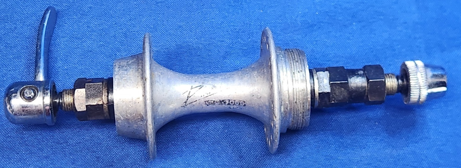 1990’s road rear hub Sachs Maillard Rival 7000 France 32H Quick Release