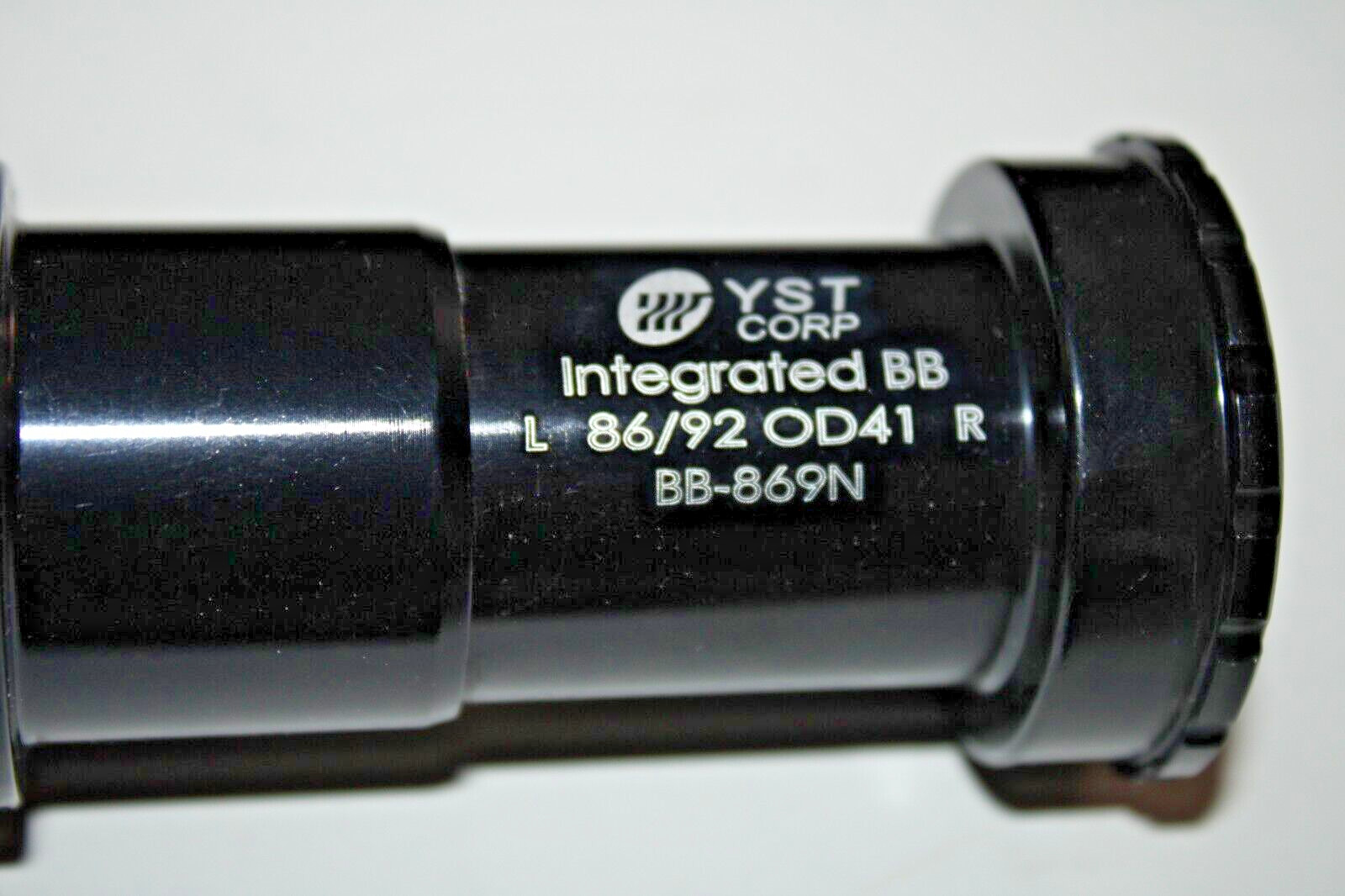 YST BB-869N Shim Press Fit Threaded Bottom Bracket 86/92 41mm Shimano Ships Free