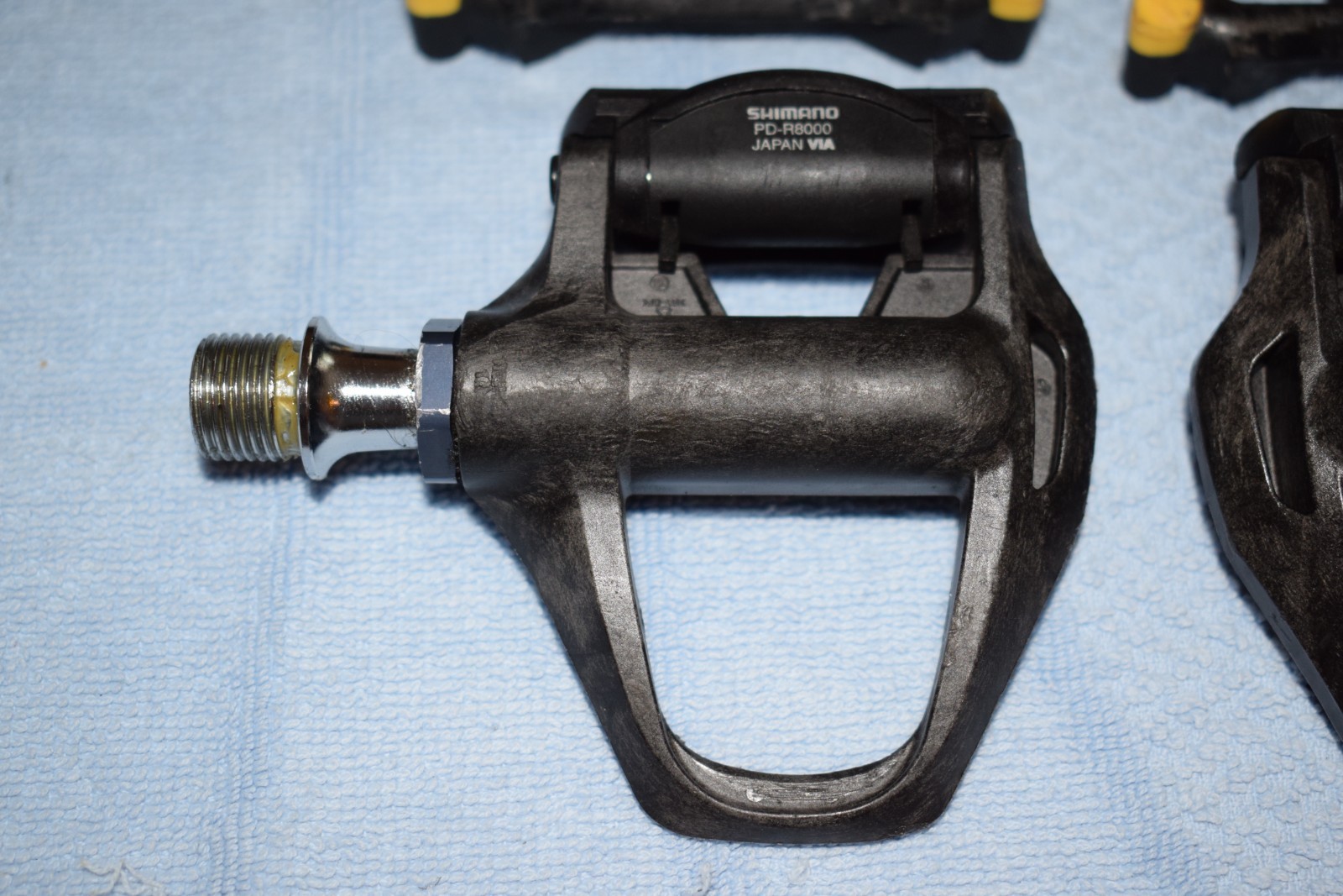 Shimano Ultegra PD-R8000 SPD Clipless Pedals with Cleats and Pedal Spacers