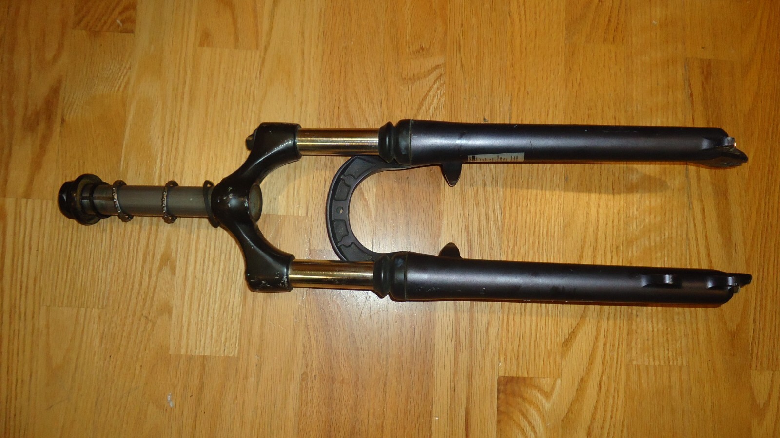 Suntour XCT Fork, for 26″ Wheel