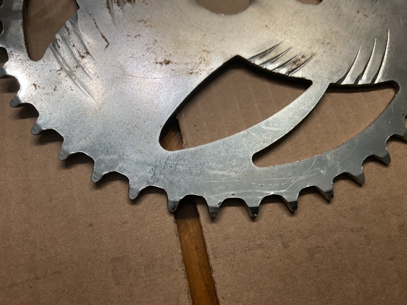 Chainwheel 43 Tooth RARE “Birds In Flight”