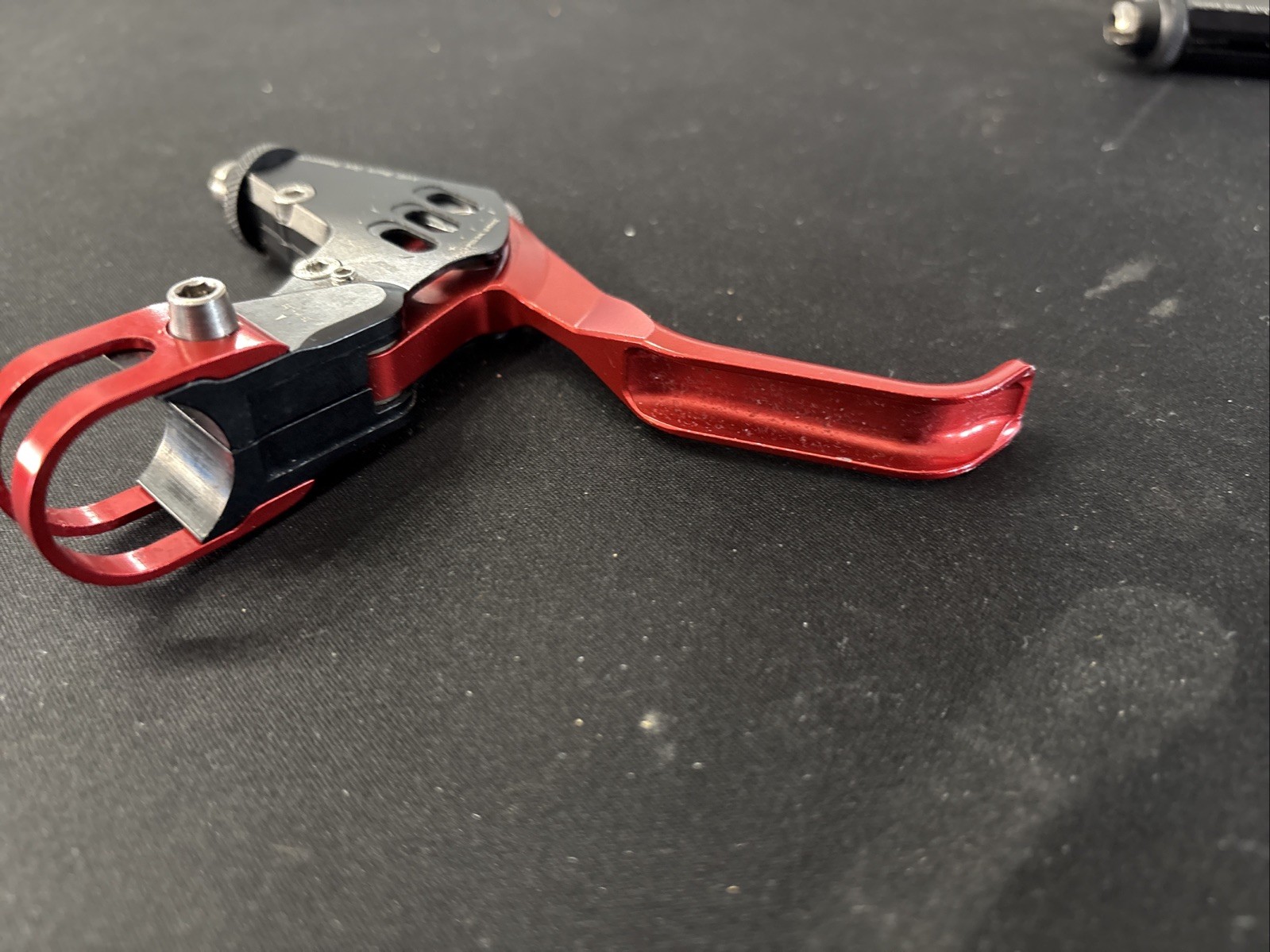 AVID Black Ops Research Speed Dial Ultimate Levers, Rare Red Lever Blades