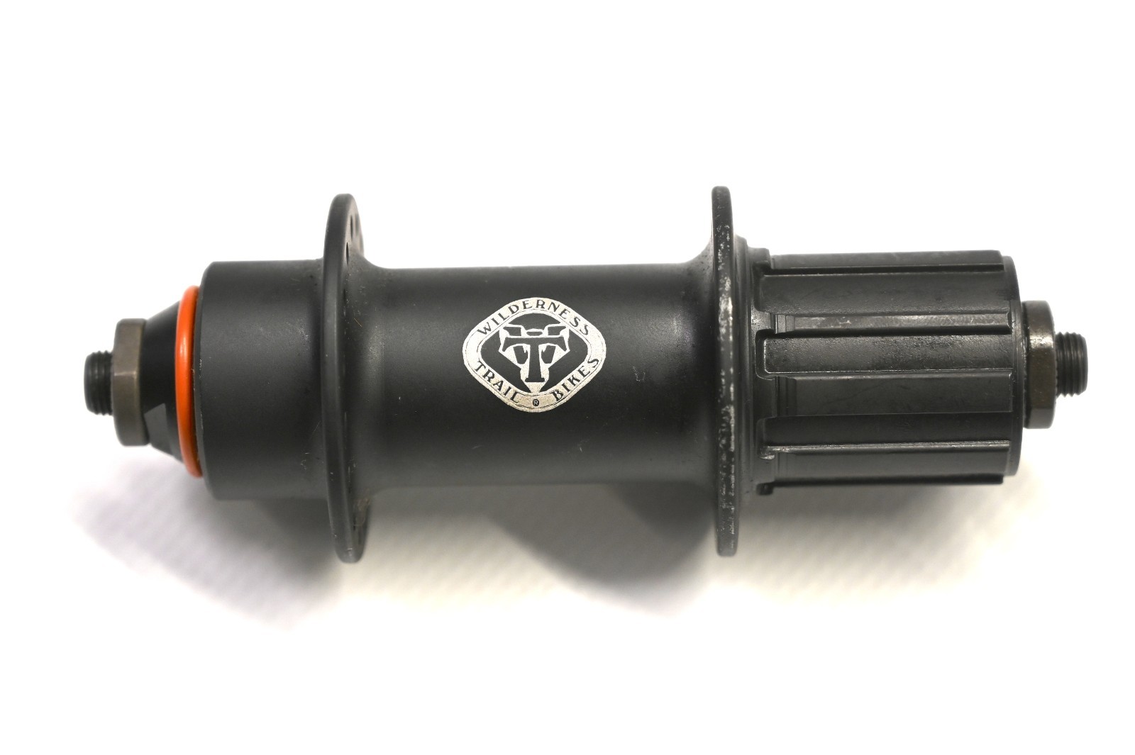 WTB Wilderness Trail Bikes Grease Guard Hub 32-Hole Vintage Mountain Bike 135mm
