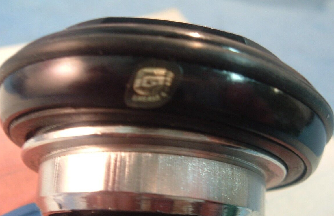 Suntour XC Pro Grease Guard Headset NEW / NOS 1-1/8″ Threaded w/Seals Vintage-