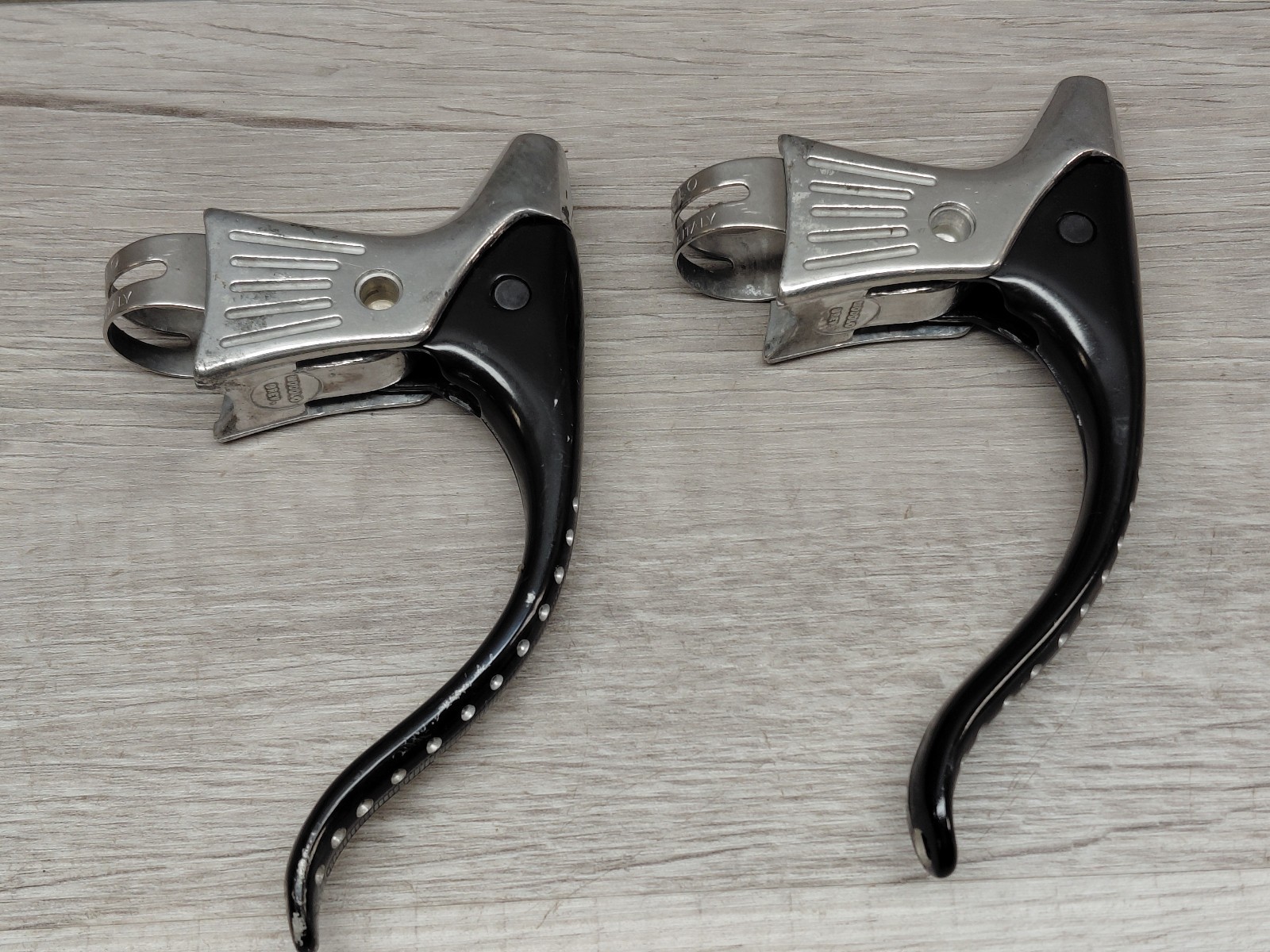 Vintage Modolo Drillium Brake Levers F/R Set Dual Cable Non-Aero Silver/Black