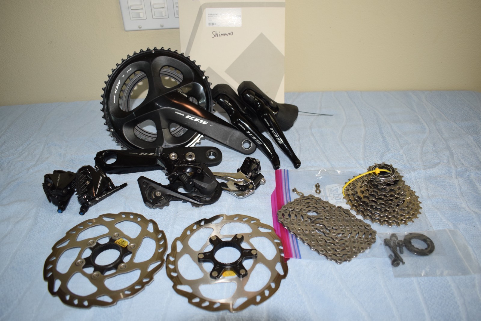 NICE! Shimano 105 R7100 11-Speed Mechanical Disc Brake Groupset (72.5 Cranks)