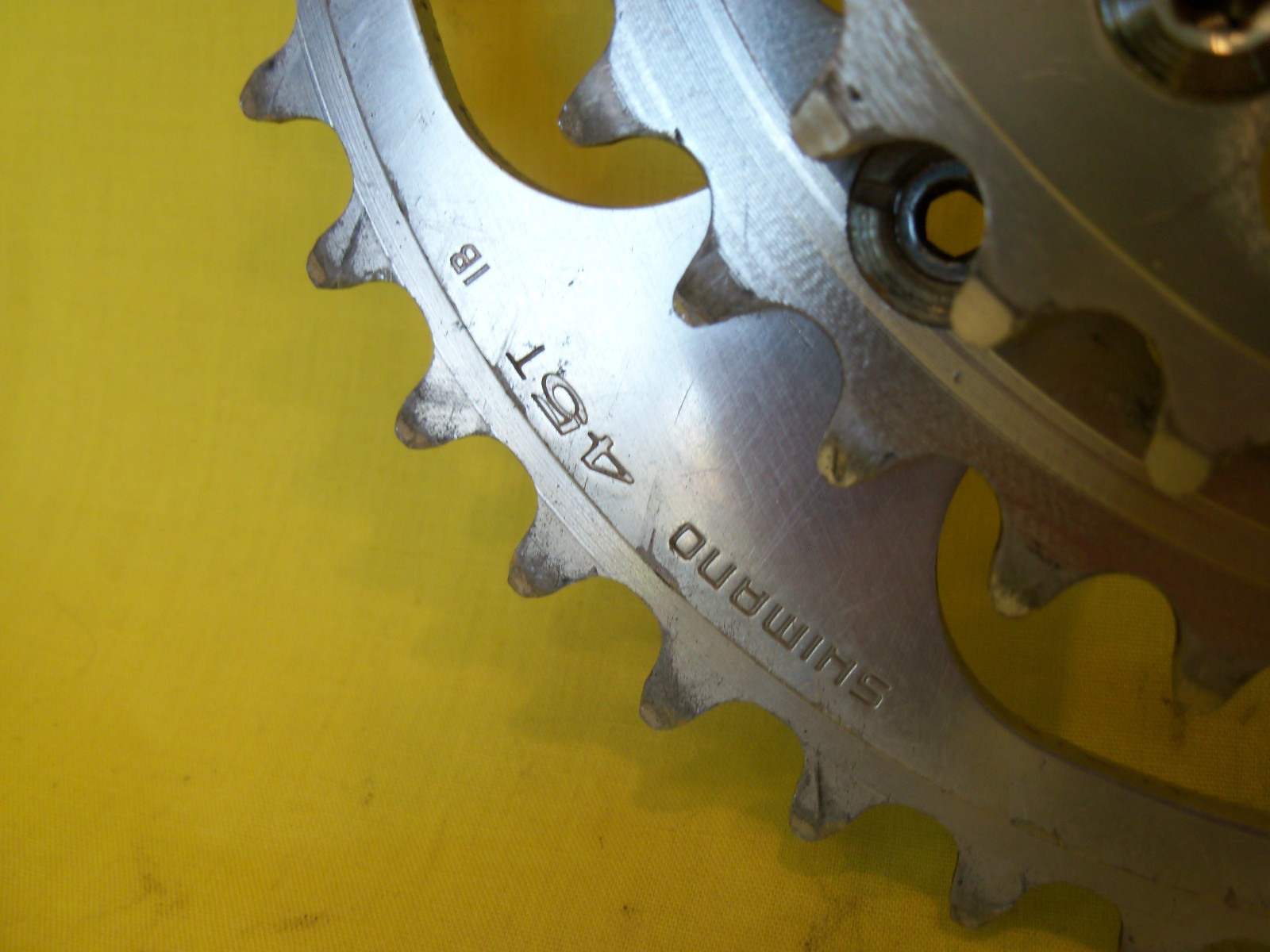 Vintage 1985 Sakae SX Triple 175 mm Crankset, 28/34/45