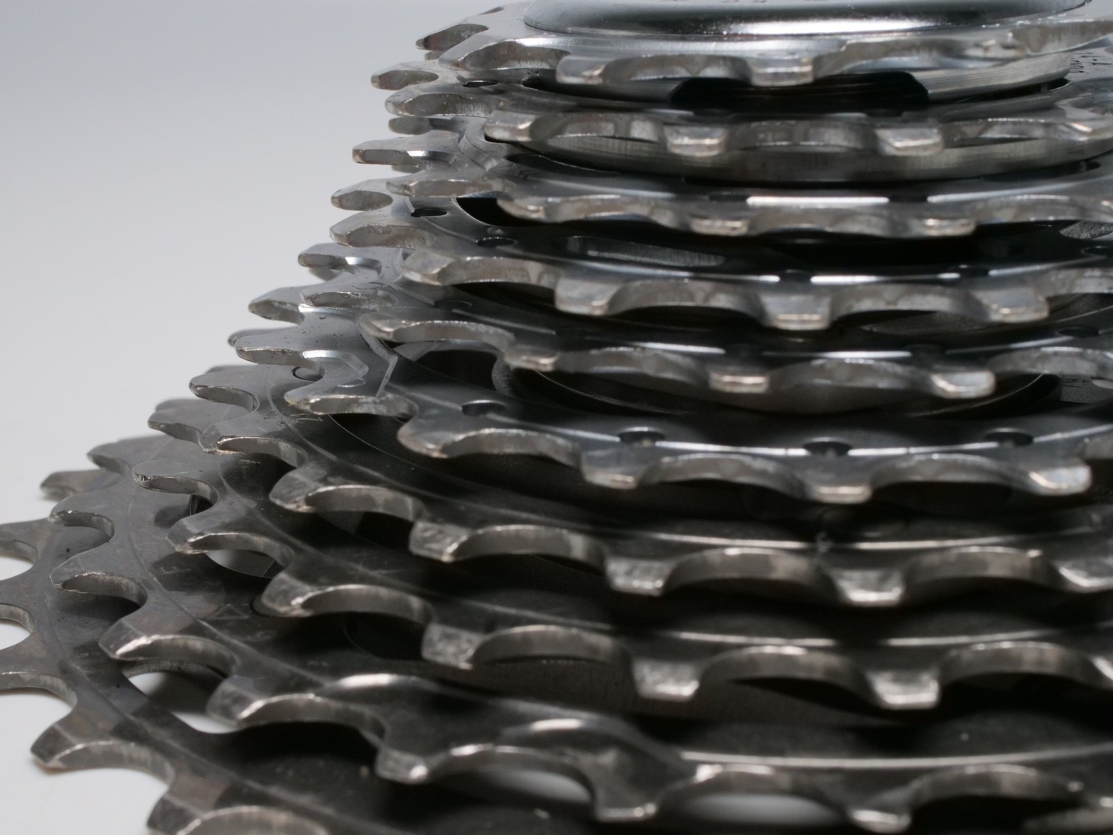 Campagnolo Record Cassette 13-29t 10 Speed Titanium/Steel Ultra Drive Low Hours