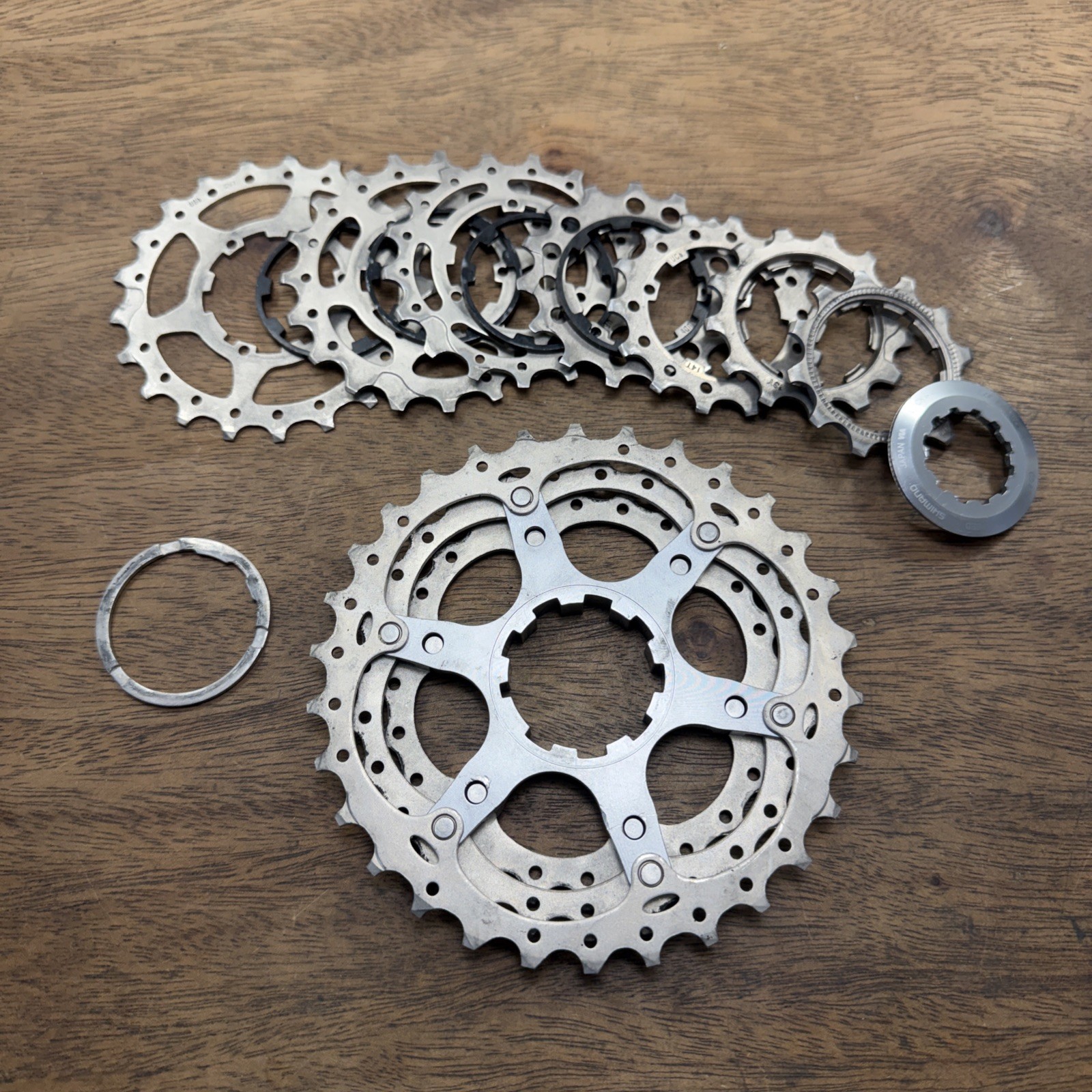Shimano Ultegra CS-6700 10 Speed 12-30t Cassette w/ Chain