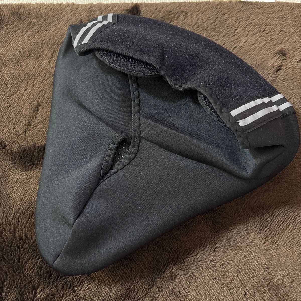 Unused Bicycle Saddle Cover Waterproof 27x27cm Thick Seat Protector
