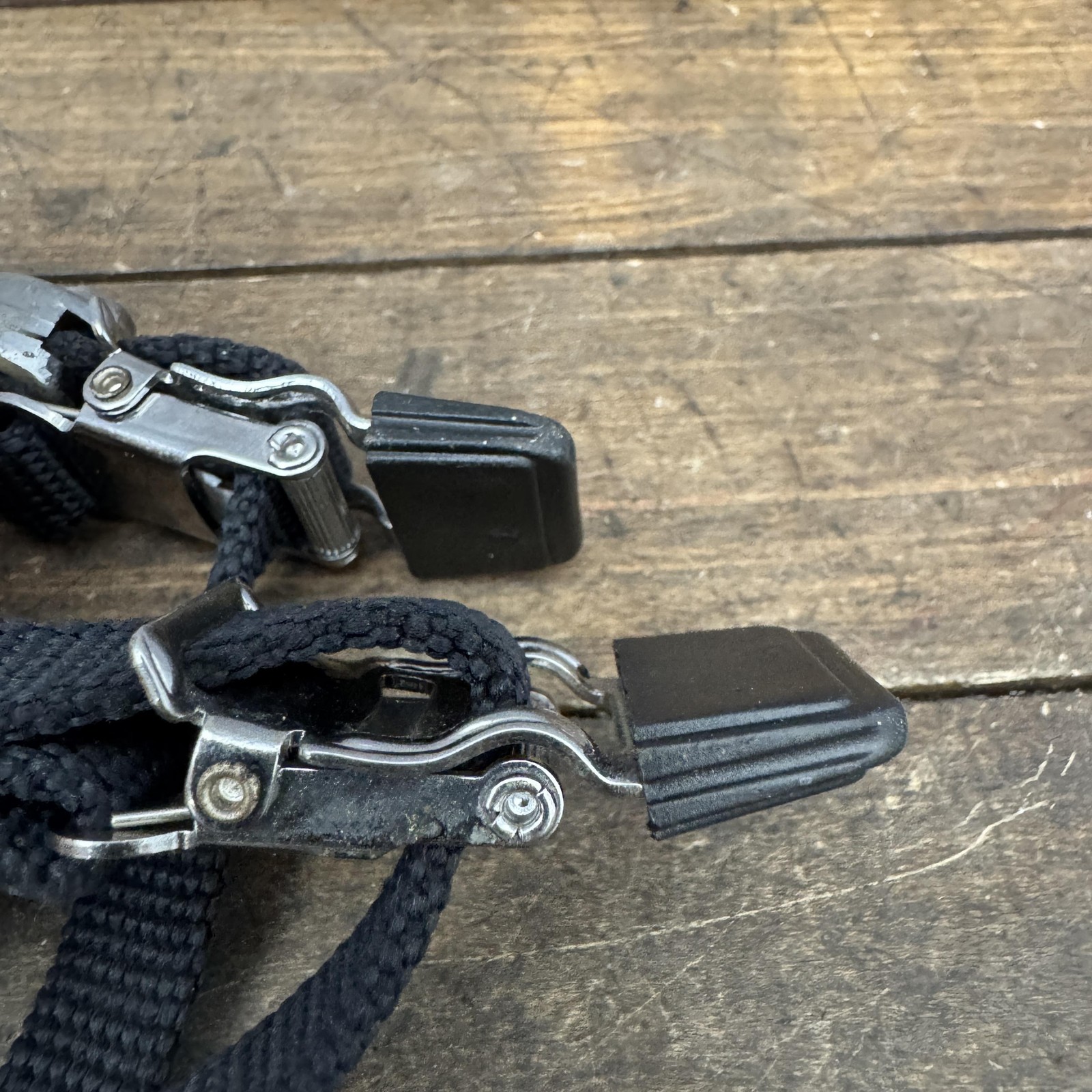 Vintage Avenir Bicycle Toe Clip Pedal Straps Pair Black Nylon Cam Cycling 90s