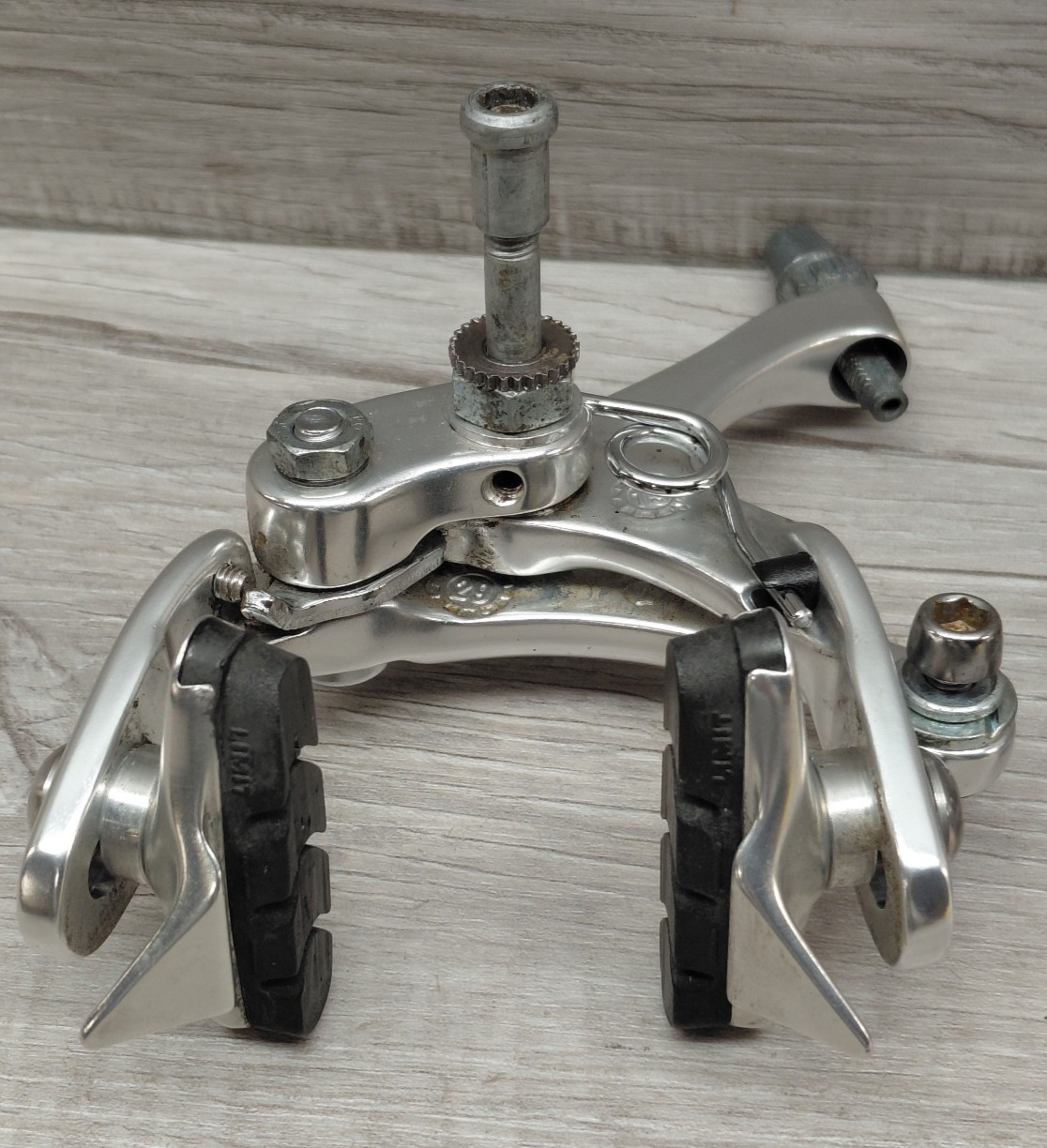 Vintage 90’s Campagnolo Daytona Road Bike Dual Pivot Brake Calipers Set -Recesse