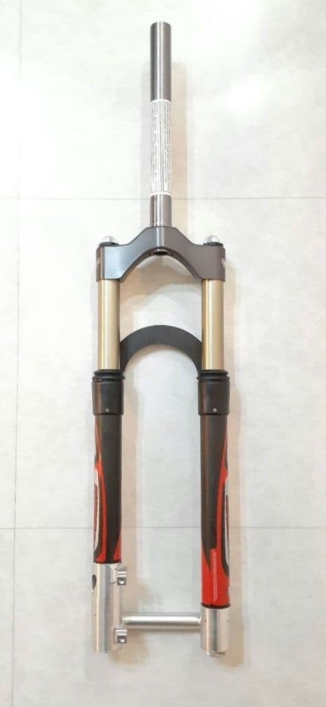 Manitou Super Nova 26 MTB Suspension Fork 20×110 Disc 1-1/8 Carbon Alloy NEW