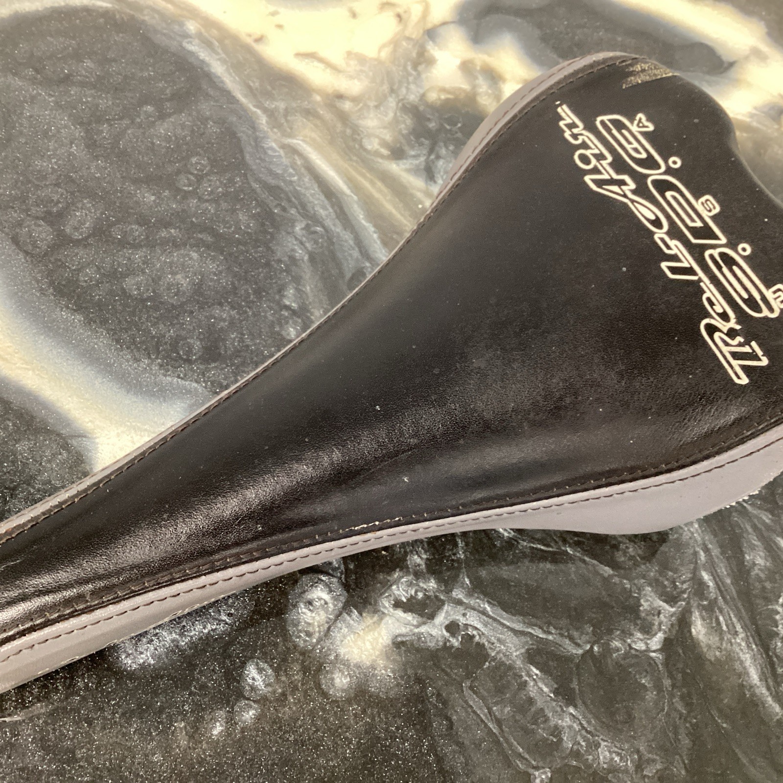 SDG Bel-Air Bicycle Saddle Seat Black Grey 130mm 260mm 280g 90’s MTB