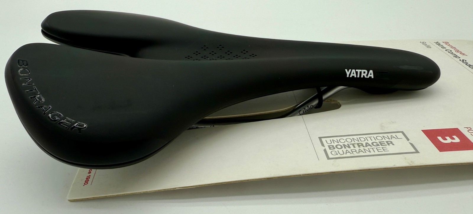 Bontrager Yatra Comp Women’s Saddle 164mm Black CrMo Rails Posture 3 New Old Sto
