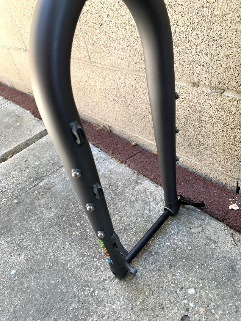 Grey FAT Bicycle Fork 1″ THREADLESS Disc For 26″ x 3.0-4.0 Wheel MTB BMX E-Bike