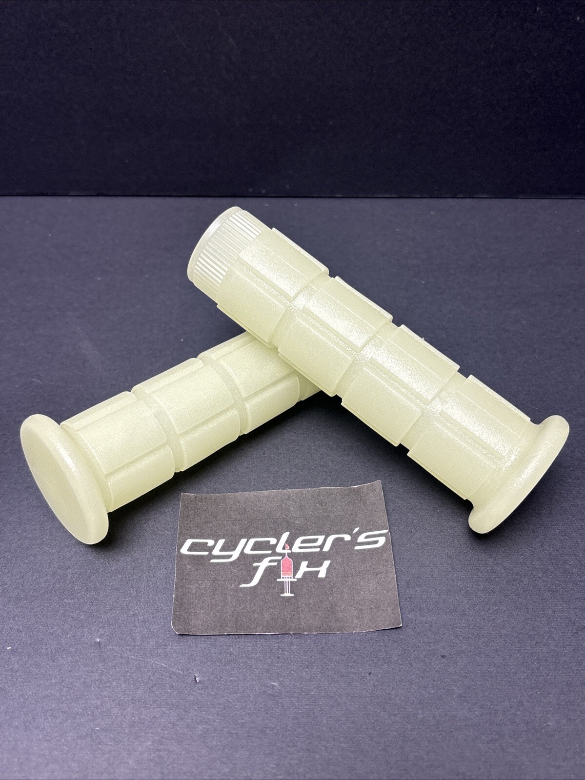 Clear Cloudy Oury Style Bike Bicycle Handle Bar Grips Kids Bmx Schwinn Cruiser