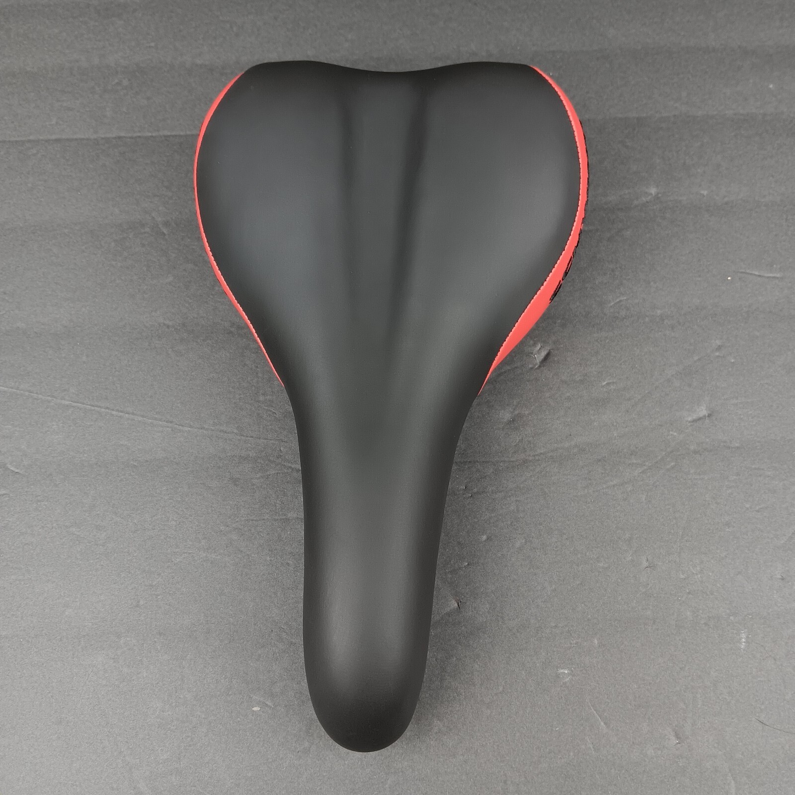 Schwinn Bicycle Seat Black & Red Saddle 10 1/4″ × 6 1/4″ Inches