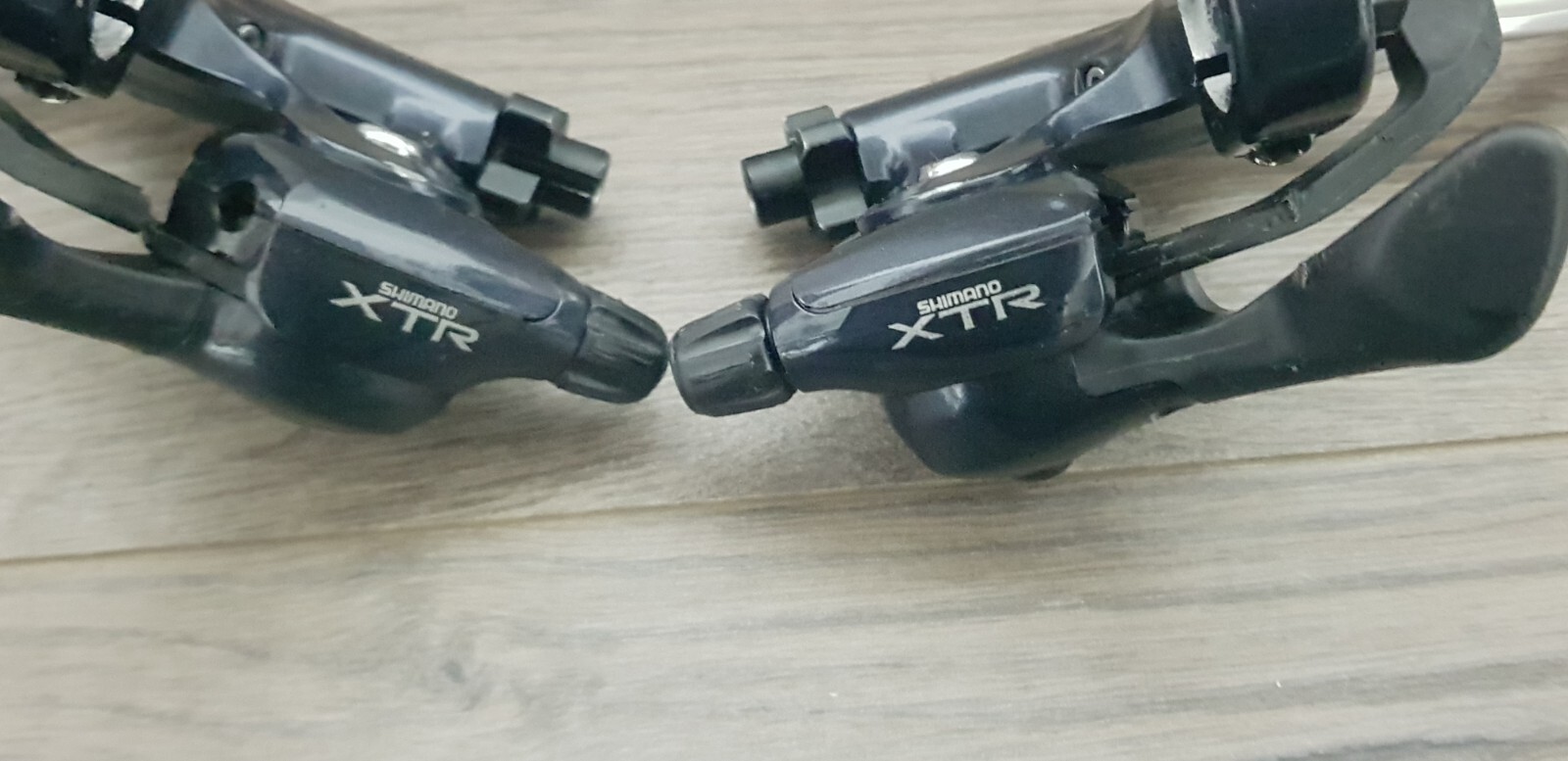Vintage Shimano XTR ST-M900 3×8 STI NAX900