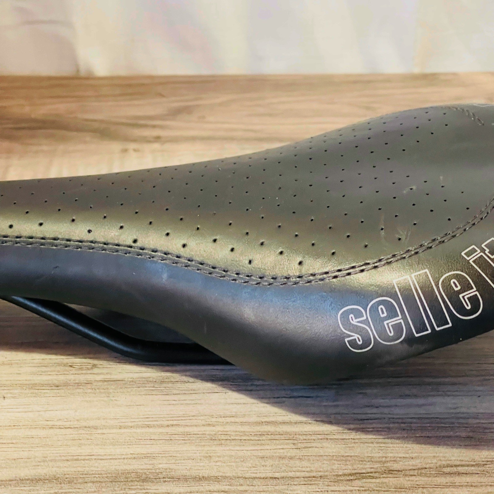 Selle Italia X2 Saddle 136mm 7×7 FEC Rails Black