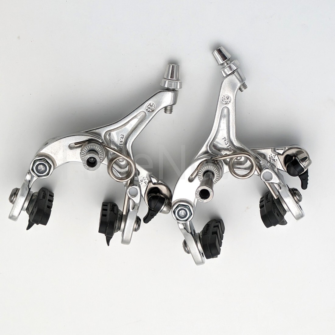 TEKTRO R313 Dual Pivot Caliper Brake Set 39-52mm Designed for 28C tire , Silver