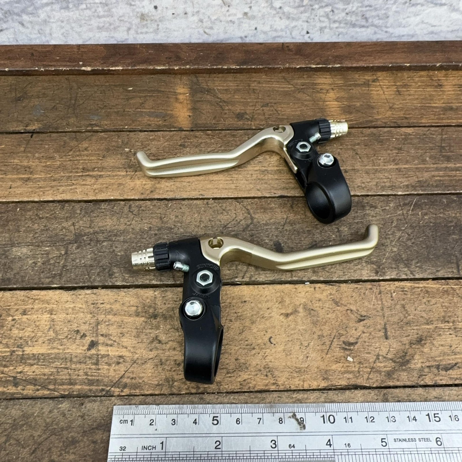 Vintage Suntour XC Pro Brake Levers Pair Gold NOS 22.2mm 90s MTB BMX Japan 90s