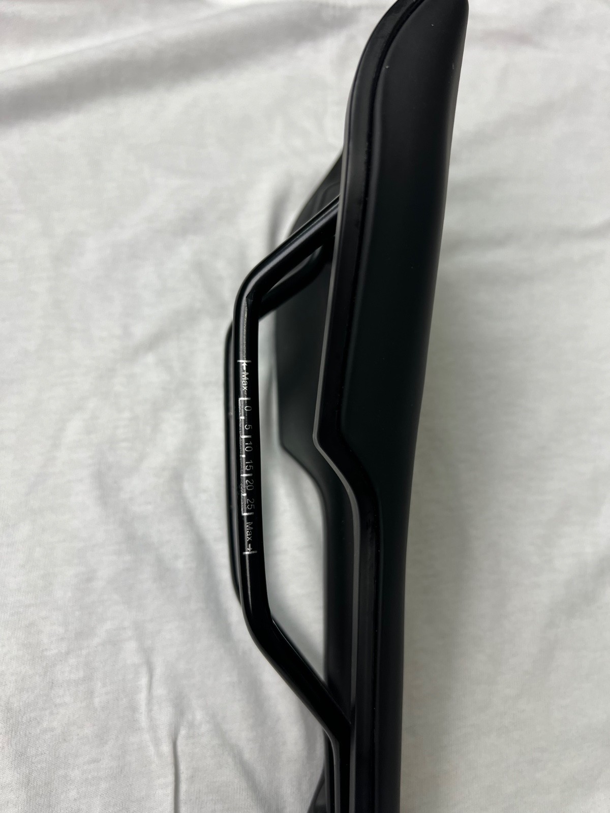 Canyon Sport Bike Black Saddle EP1249 (139mm Wide x 279mm Long)