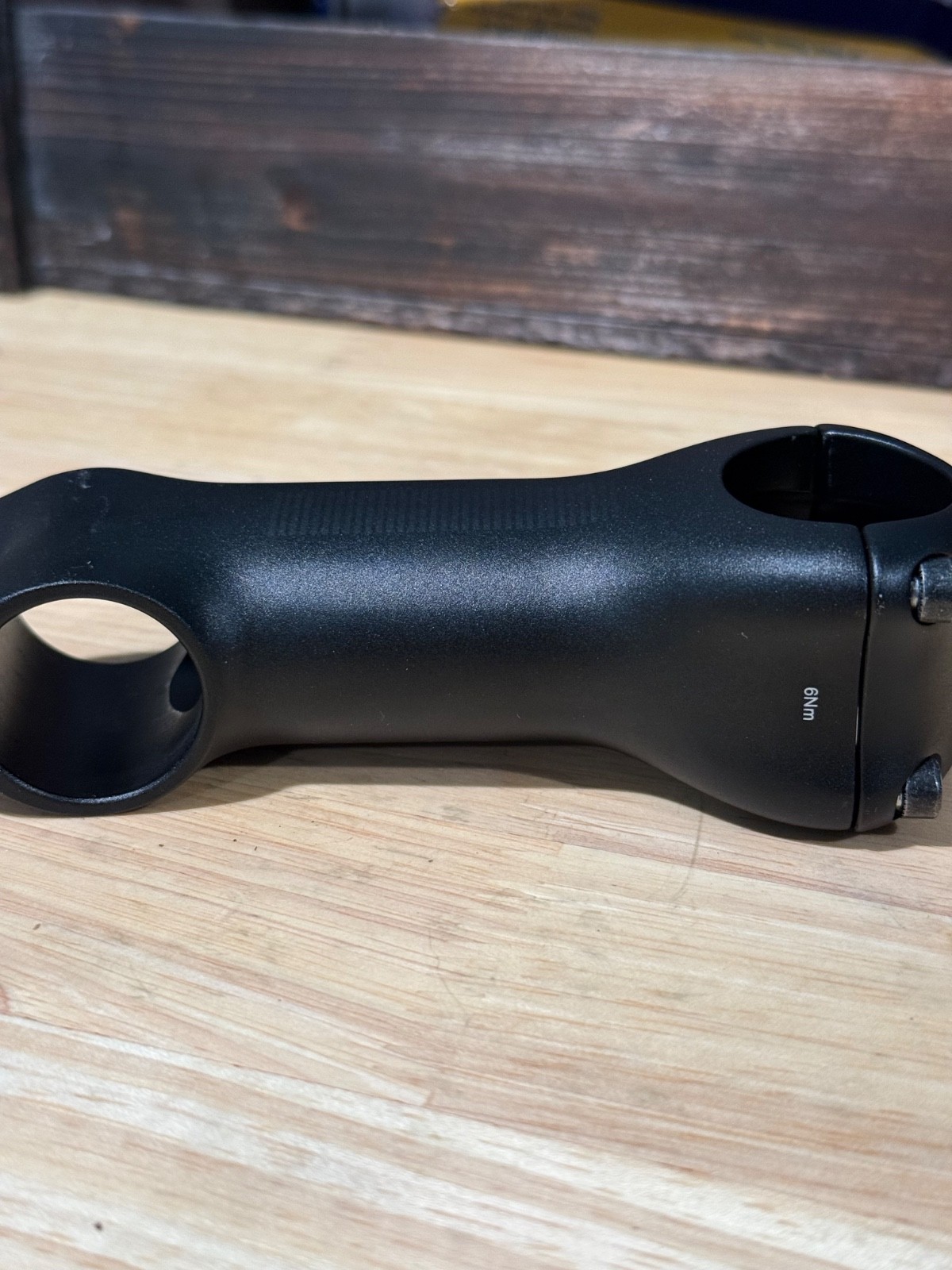 cervelo alloy stem off Caledonia 100mm – lightly used.