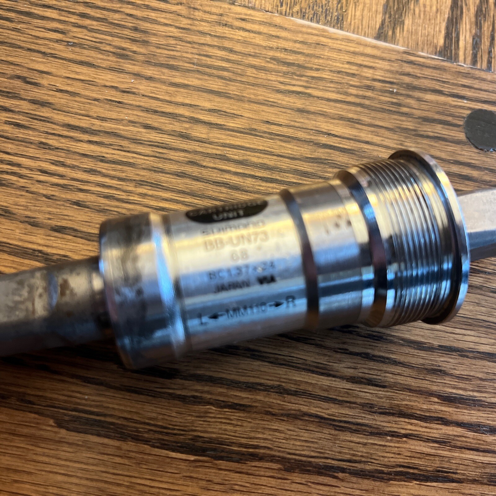 Shimano BB-UN73 68mm Cartridge Bottom Bracket 110mm Spindle English Thread Japan
