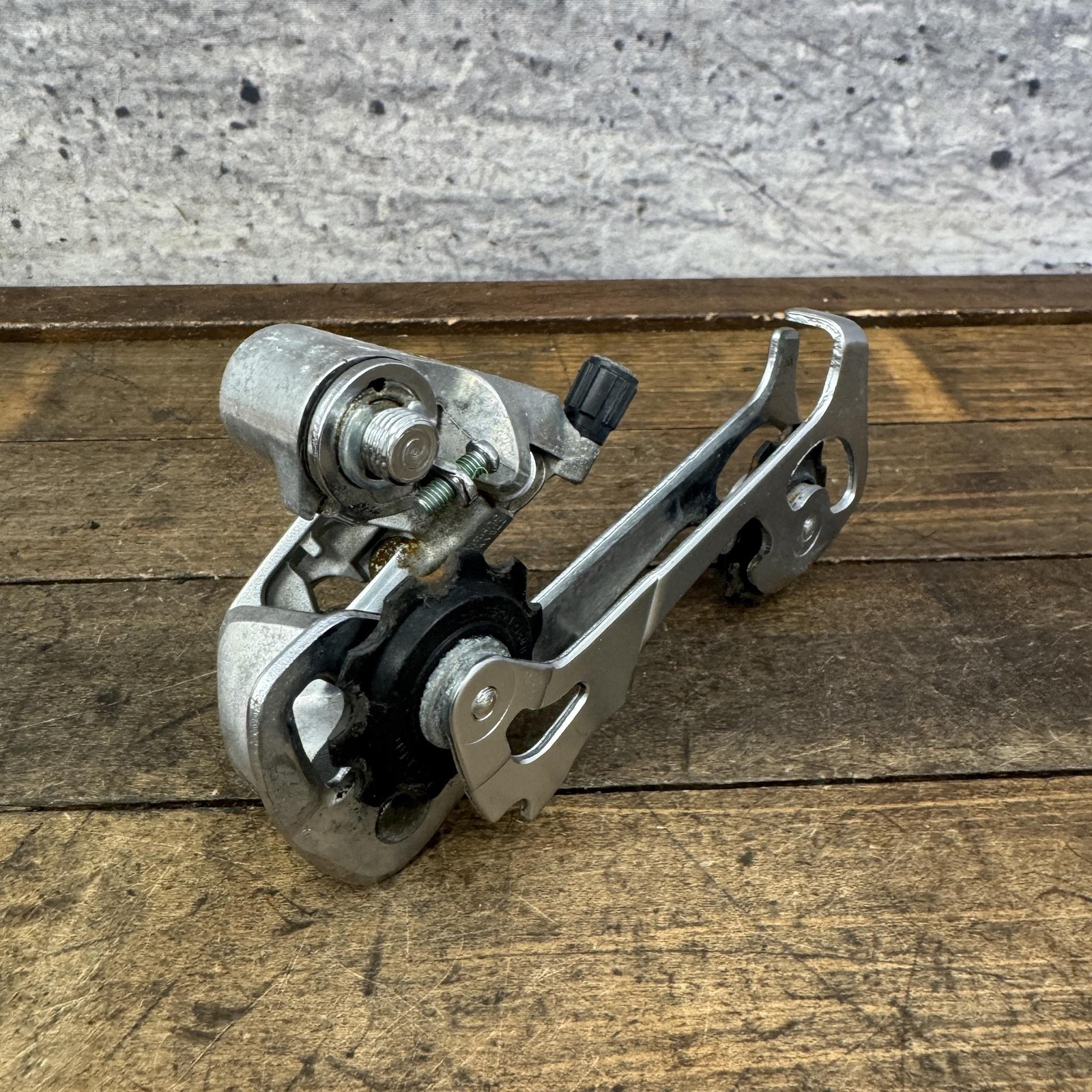 Vintage Shimano Deore RD-MT60 Rear Derailleur Long Cage Silver Japan MTB