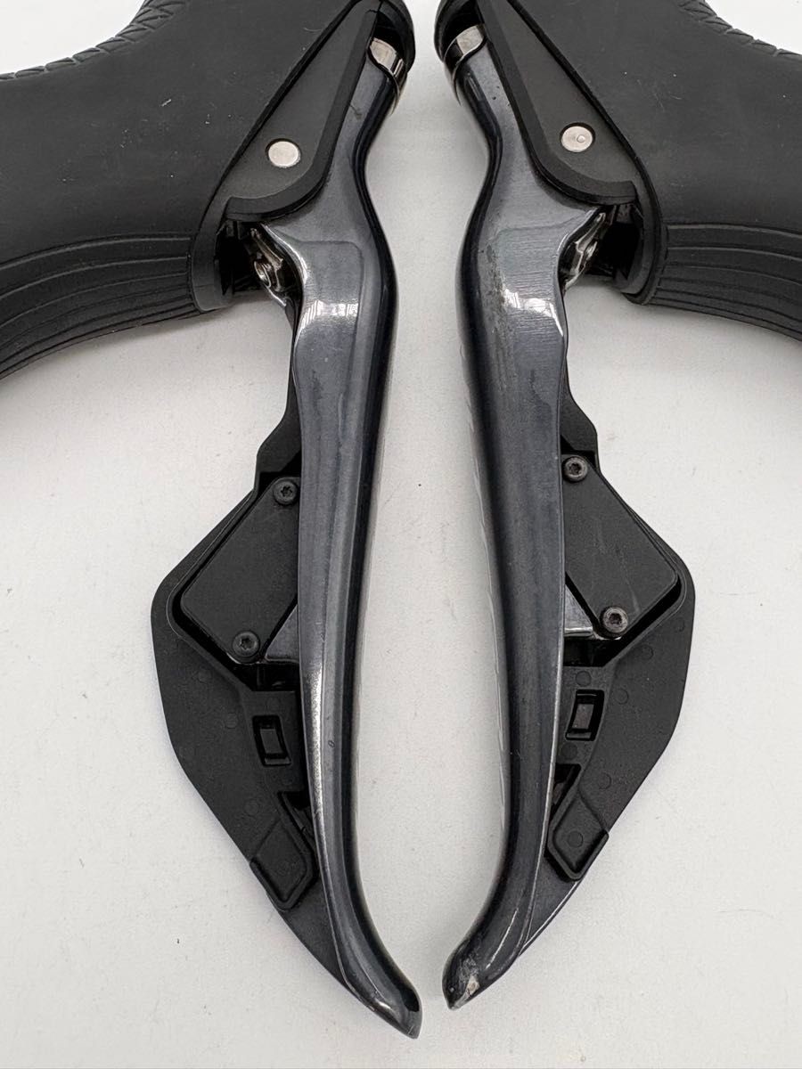 Shimano Ultegra ST-R8070 BR-R8070 Shifters Hydraulic Disc Levers Left Only