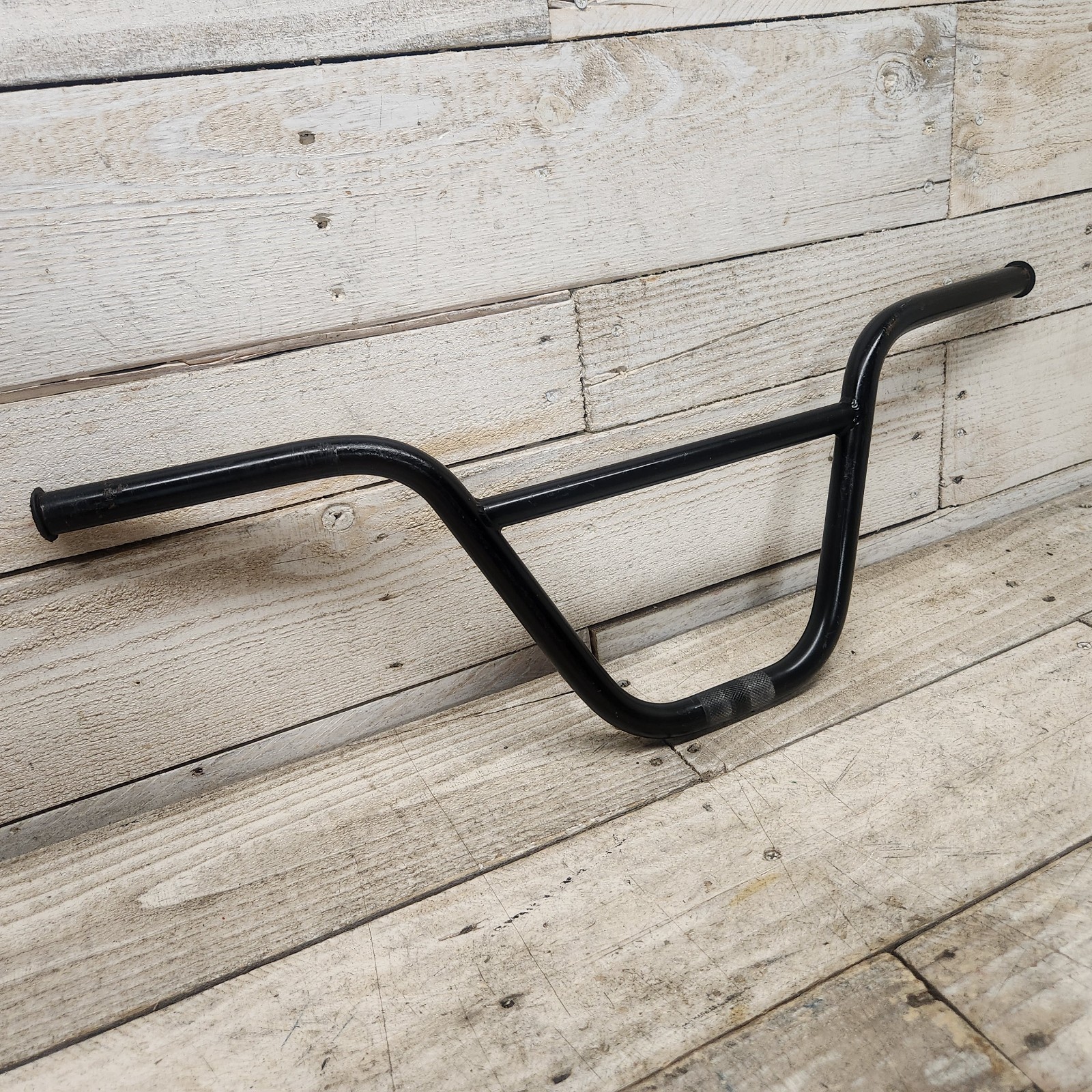 2010 Eastern Axis Black Chromoly BMX Handlebar 27″W x 9″H Black 22.2mm