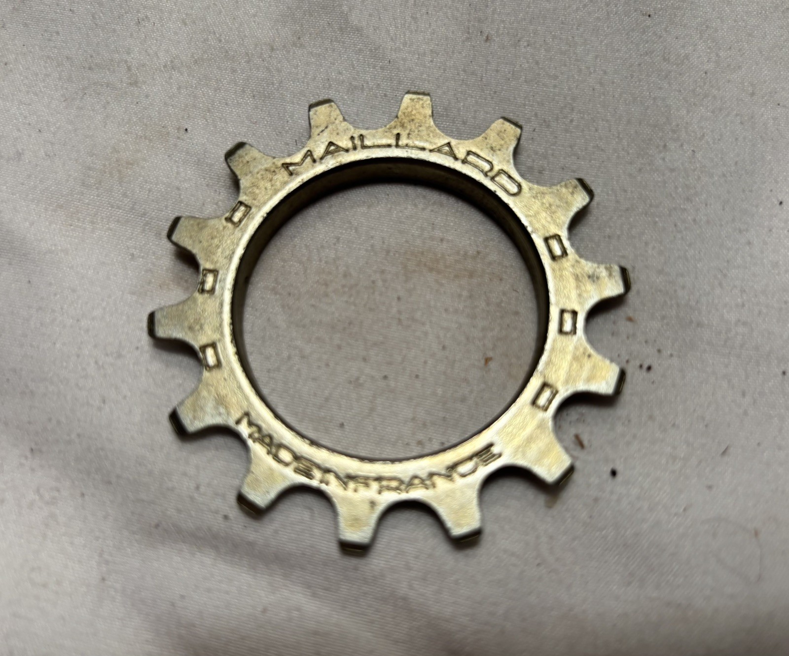 Vintage Maillard 14 tooth external thread on rear cog