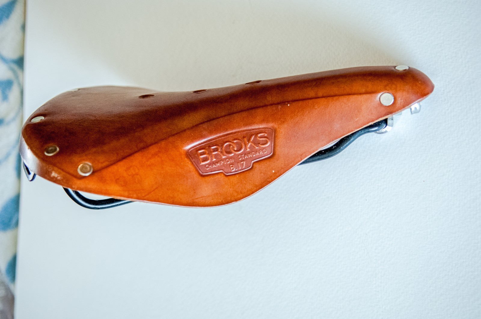 Brooks B17 Standard Leather Saddle Honey Brown