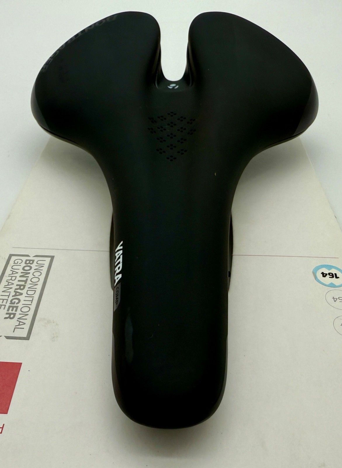 Bontrager Yatra Comp Women’s Saddle 164mm Black CrMo Rails Posture 3 New Old Sto
