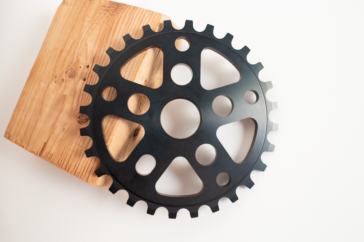 NOS Odyssey Chase Hawk C-512 28T BMX Sprocket Black 7075-T6 Aluminum