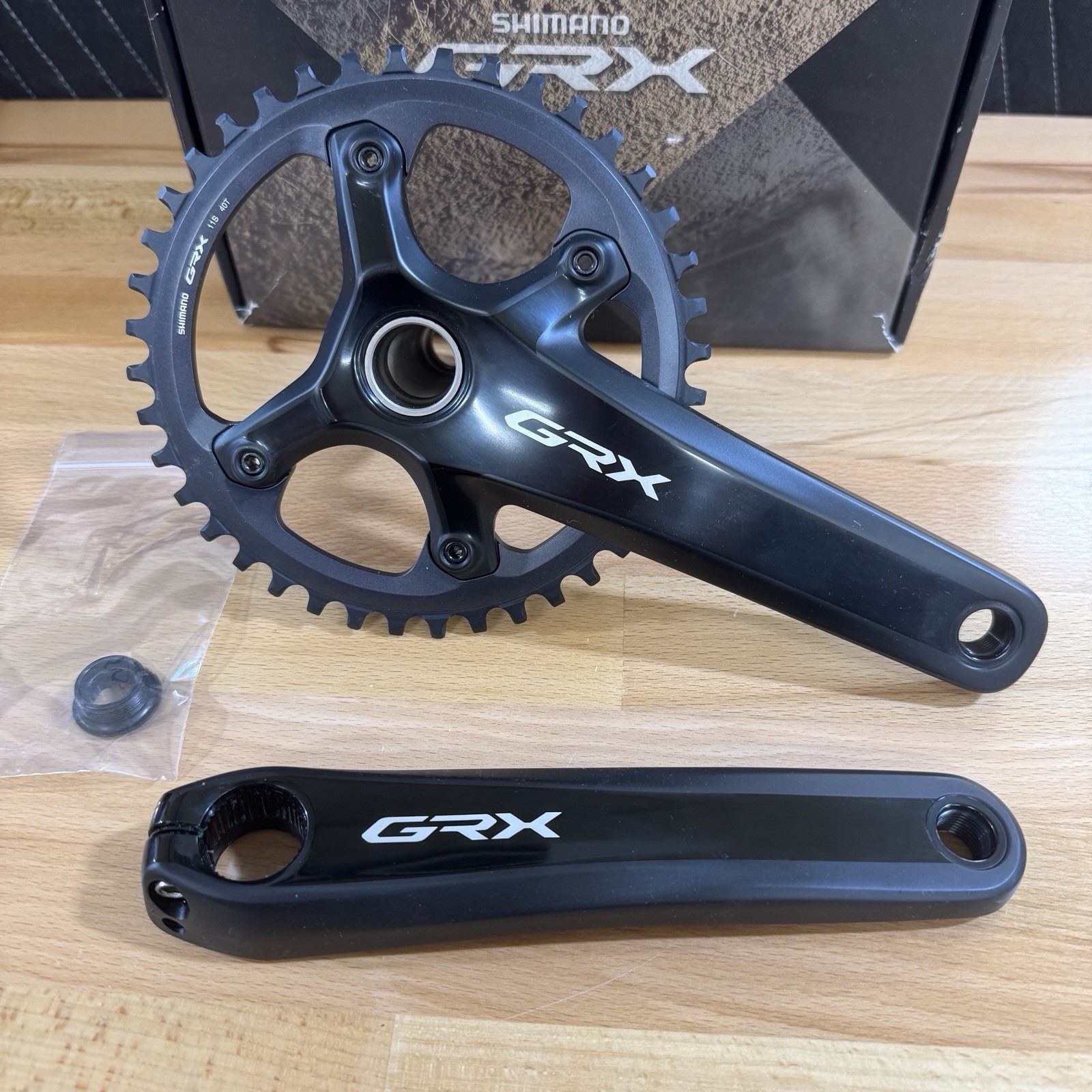 Shimano GRX FC-RX810-1x Crankset 175mm 11-Speed 40t 110 BCD Black For GRX Di2