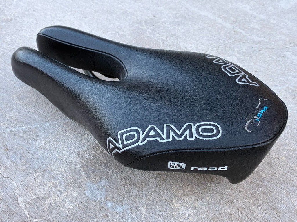 NOS ISM Adamo Gel Road TT/Tri Split Nose Saddle | CrMo Rails / Made in Taiwan