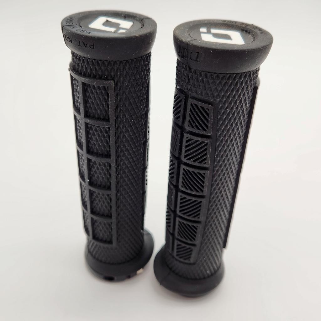 ODI V2.1 Elite Pro Lock-On Bicycle Grips Black NO PACKAGE