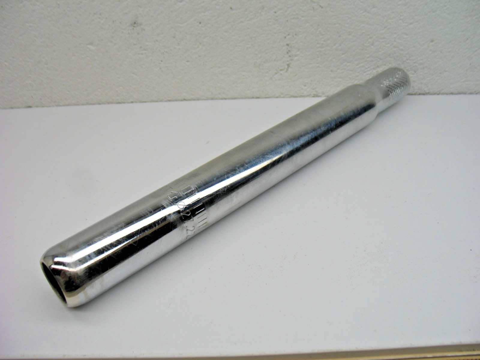 Chrome/Silver Steel Bicycle Seatpost 27.2 – Used