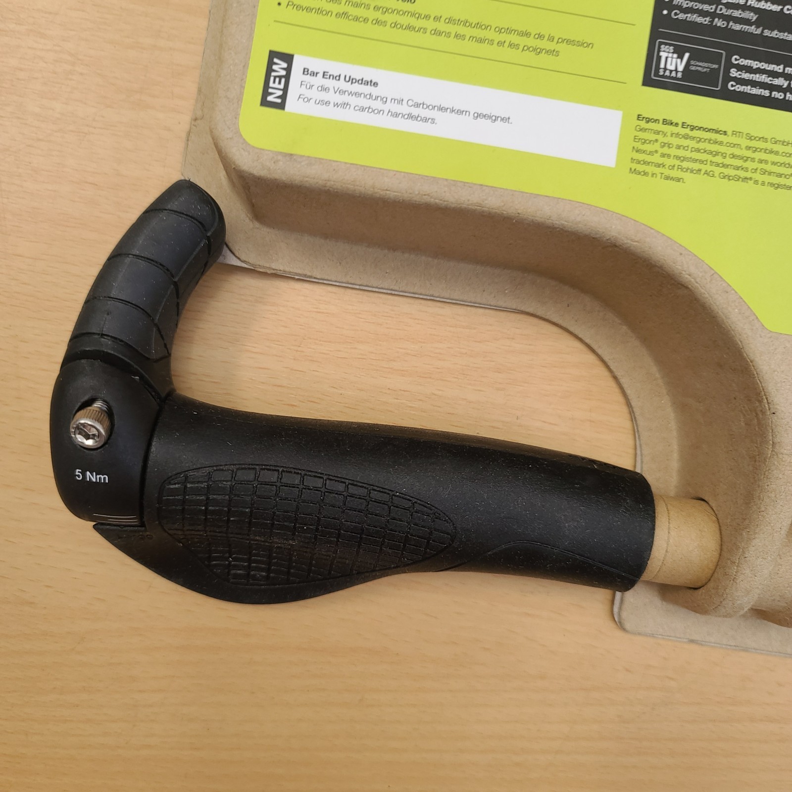 Ergon GP2-L Large Handlebar Bike Grips MTB Racing 2-Finger Bar Ends Black / Gray