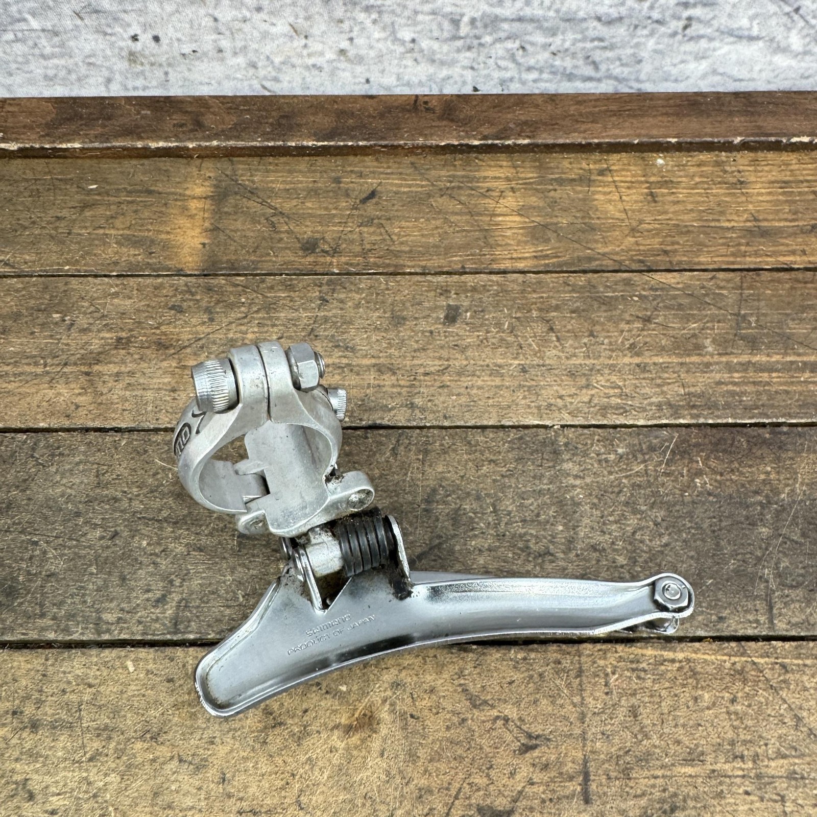 Vintage Shimano 600 Front Derailleur Arabesque 28.6 Clamp Bottom 6s Japan